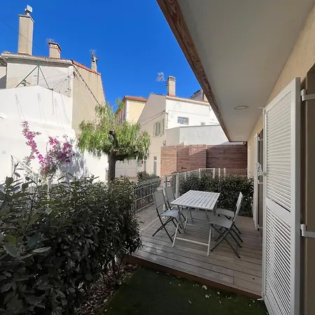 T3 A Deux Pas Du Port Et Des Plages * 방돌