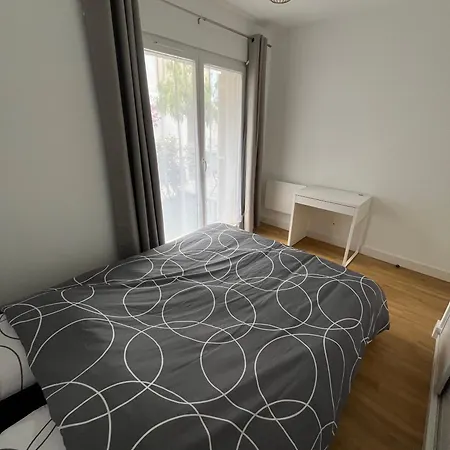 T3 A Deux Pas Du Port Et Des Plages 방돌