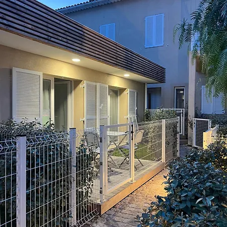 T3 A Deux Pas Du Port Et Des Plages