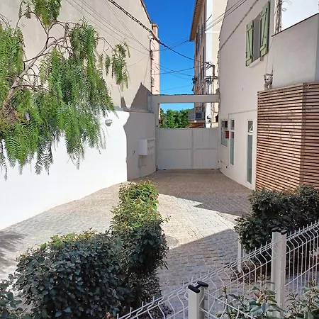 T3 A Deux Pas Du Port Et Des Plages